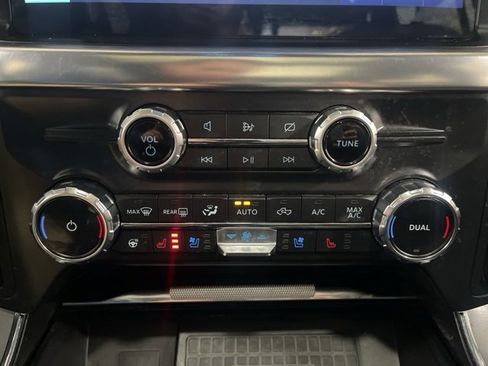 Used 2022 Ford F150 Lariat w/ Equipment Group 502A High image 52