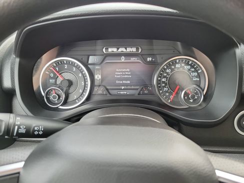 Used 2025 RAM 1500 Classic Warlock image 12