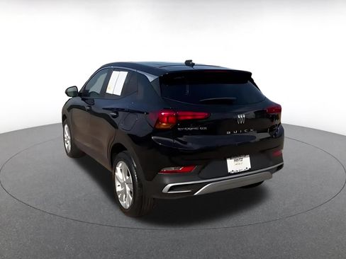 Used 2025 Buick Encore GX Preferred FWD image 11