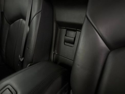 Used 2015 Cadillac SRX Luxury w/ Driver Awareness Package FWD image 27