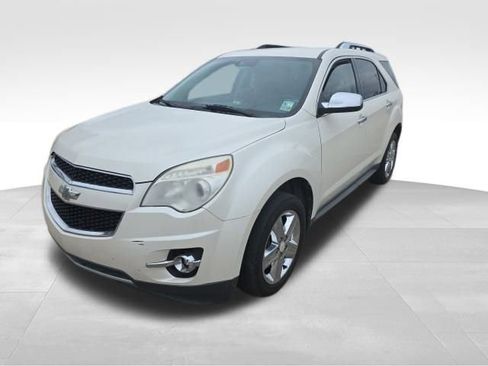 Used 2015 Chevrolet Equinox LTZ image 2