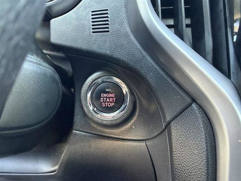 Used 2020 Subaru Ascent Limited AWD/4WD image 29
