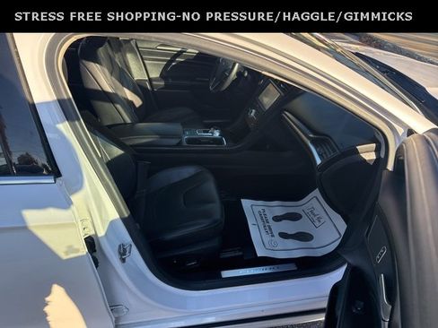 Used 2020 Ford Fusion Titanium image 34