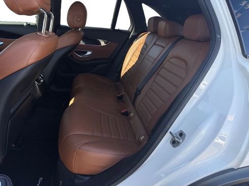 Used 2022 Mercedes-Benz GLC 300 image 16