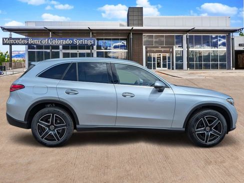 New 2026 Mercedes-Benz GLC 300 4MATIC image 4