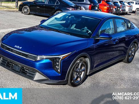 Used 2025 Kia K4 LXS image 15