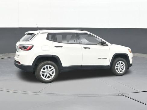 Used 2021 Jeep Compass Sport AWD/4WD image 15
