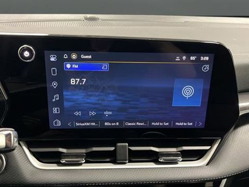 New 2026 Chevrolet Equinox LT w/ Convenience Package II AWD/4WD image 33