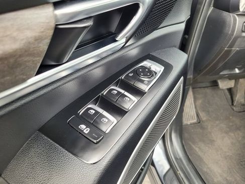 Certified 2022 Kia Telluride EX w/ EX Premium Package FWD image 27