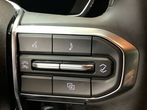 New 2026 GMC Canyon Elevation image 18