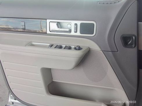 Used 2008 Lincoln MKX 2WD image 15