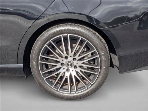Used 2023 Mercedes-Benz C 300 Sedan image 19