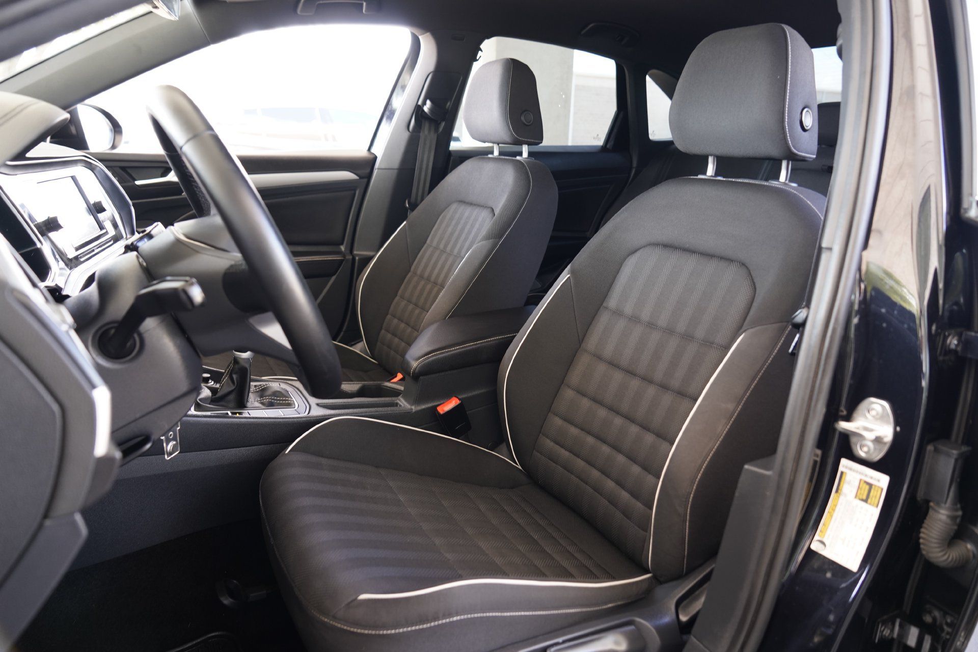 Used 2023 Volkswagen Jetta Sport FWD image 11