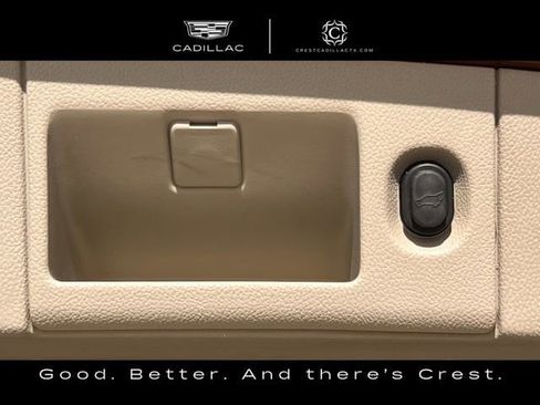 Used 2020 Cadillac Escalade Premium Luxury image 28