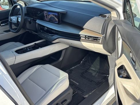 New 2025 Nissan Murano SL image 26