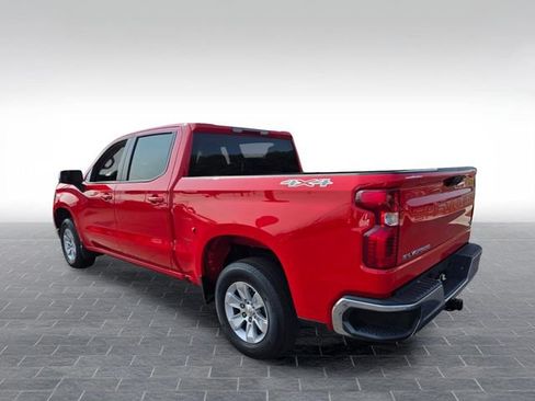 Used 2025 Chevrolet Silverado 1500 LT AWD/4WD image 5