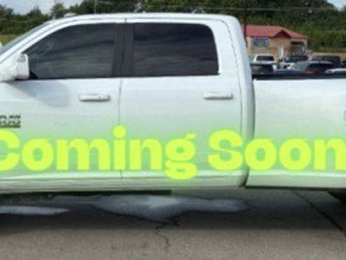 Used 2018 RAM 3500 Laramie w/ Sport Appearance Group AWD/4WD image 3