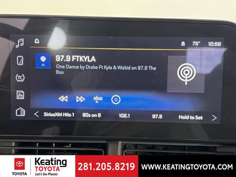 Used 2025 Chevrolet Trax LT w/ LT Convenience Package image 23