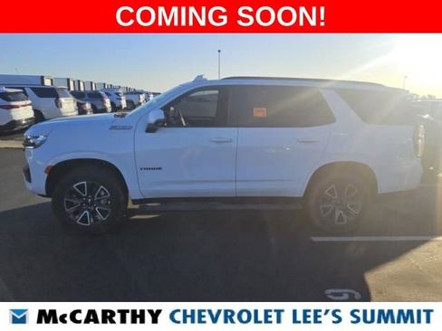 Used 2024 Chevrolet Tahoe Z71 w/ Luxury Package AWD/4WD image 3