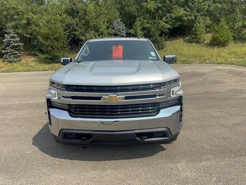 Used 2021 Chevrolet Silverado 1500 LT image 2