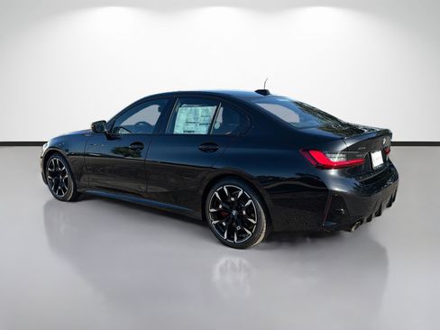 New 2026 BMW 330i xDrive Sedan w/ M Sport Package AWD/4WD image 5