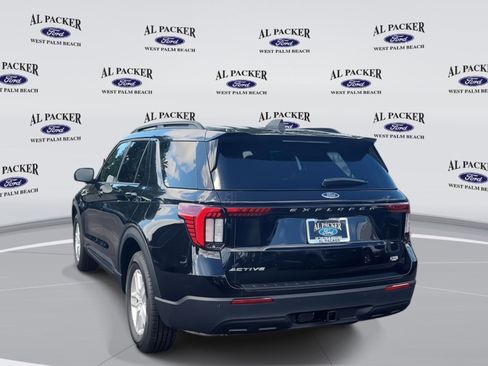 New 2026 Ford Explorer Active image 4