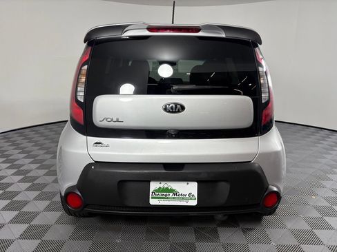 Used 2015 Kia Soul + FWD image 9