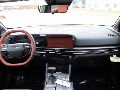 New 2026 Kia Sportage SX image 42