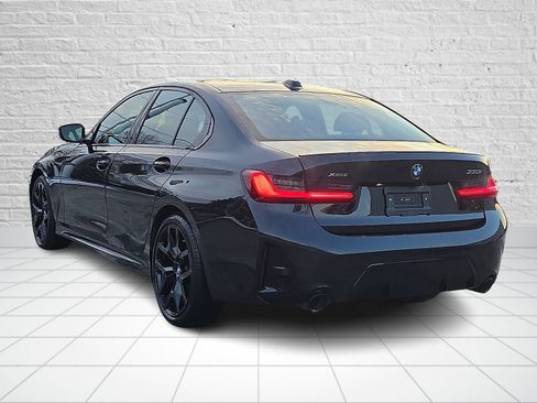 Used 2025 BMW 330i xDrive Sedan w/ M Sport Package image 4