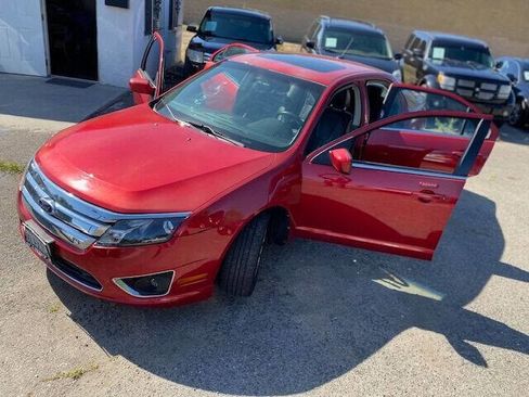 Used 2010 Ford Fusion SEL image 26