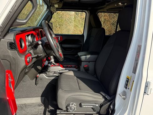 Used 2021 Jeep Wrangler Unlimited Sport image 11