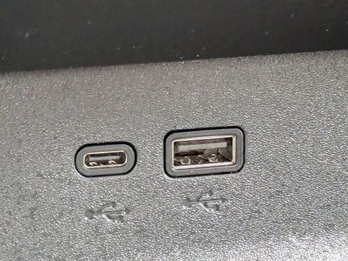 Used 2025 Chevrolet Equinox LT image 24