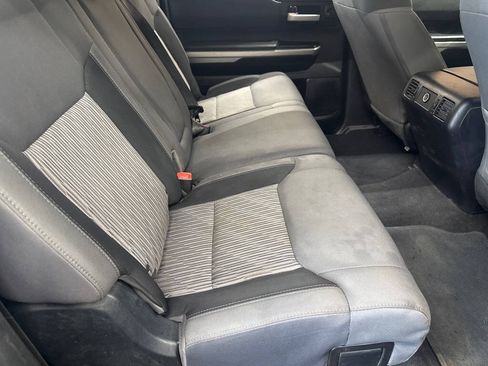 Used 2016 Toyota Tundra SR5 w/ SR5 Upgrade Package RWD image 13