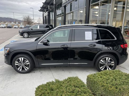 Certified 2025 Mercedes-Benz GLB 250 4MATIC image 8