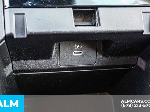 Used 2025 Mitsubishi Outlander SE FWD image 49