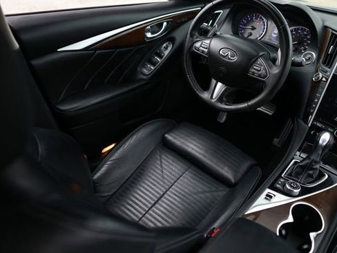 Used 2015 INFINITI Q50 4dr Sedan RWD w/ Technology Package image 23
