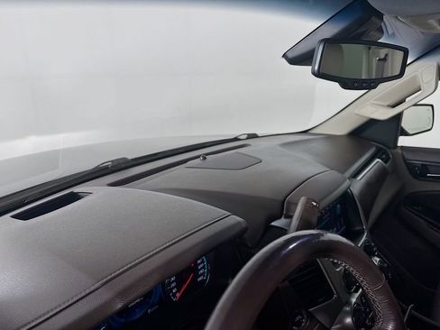 Used 2018 Chevrolet Tahoe Premier image 9