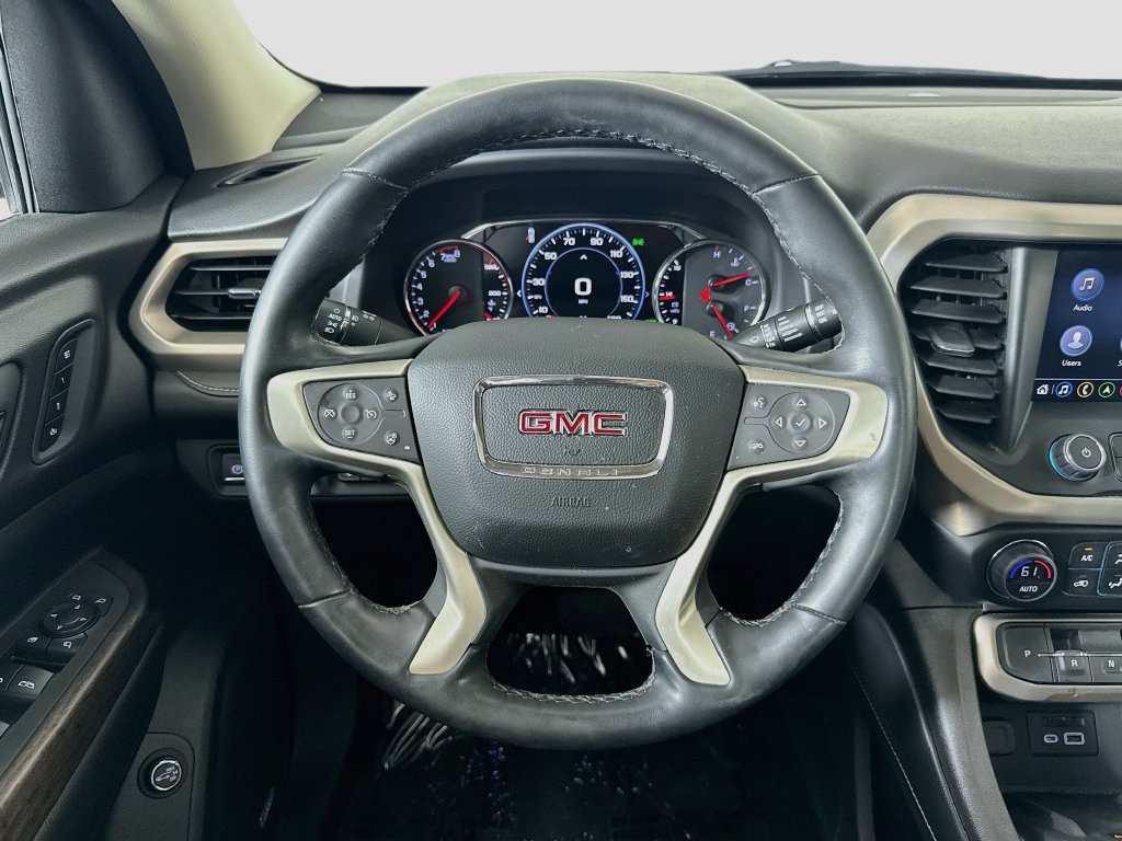 Used 2023 GMC Acadia Denali w/ Denali Ultimate Package FWD image 11