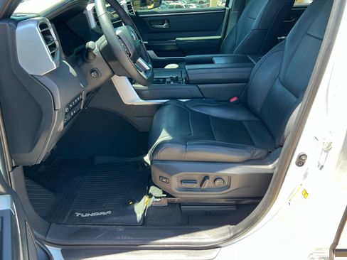 Used 2023 Toyota Tundra Platinum AWD/4WD image 17