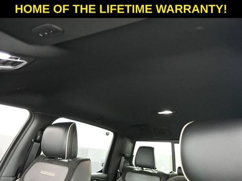 Used 2019 RAM 1500 Laramie w/ Sport Appearance Package AWD/4WD image 40