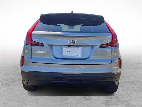 Certified 2024 Cadillac XT4 Luxury w/ LPO, Floor Liner Package image 5