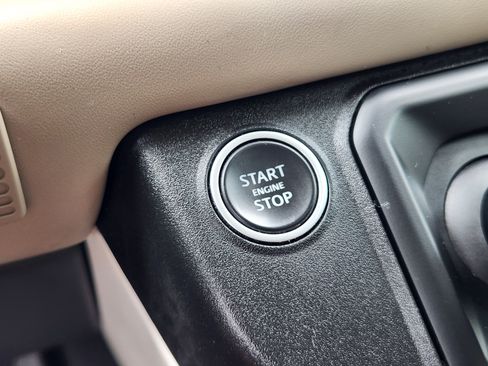 Used 2020 Land Rover Defender 110 S AWD/4WD image 21