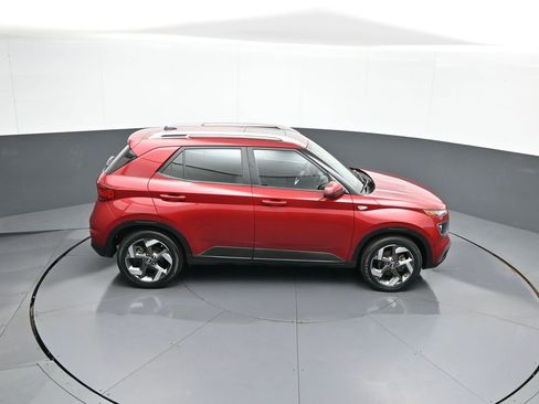 Certified 2024 Hyundai Venue SEL FWD image 37