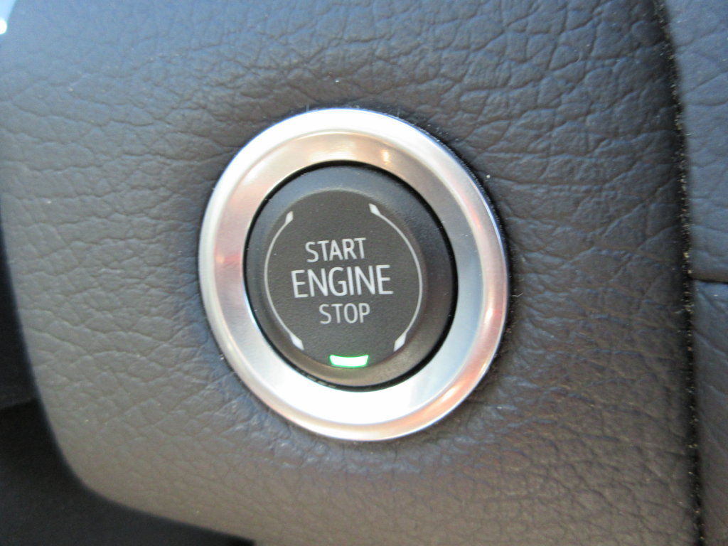 Certified 2024 GMC Yukon Denali AWD/4WD image 34