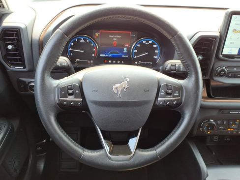 Used 2023 Ford Bronco Sport Outer Banks w/ Tech Package AWD/4WD image 12