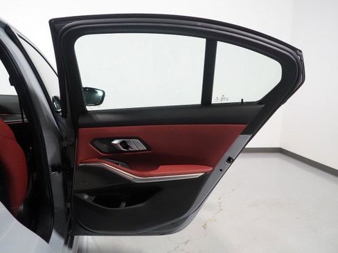 Used 2023 BMW 330e w/ M Sport Package image 67