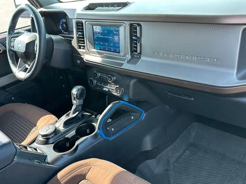 Used 2022 Ford Bronco Outer Banks image 10