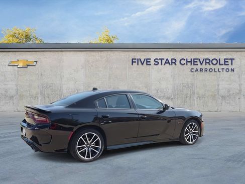 Used 2023 Dodge Charger R/T RWD image 8