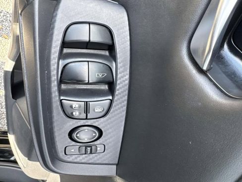 Used 2024 Nissan Sentra SV image 8