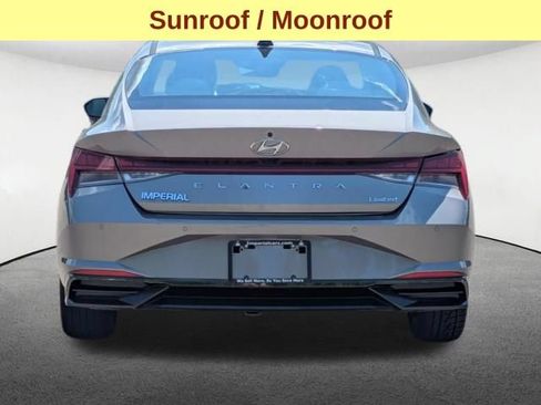 Used 2023 Hyundai Elantra Limited FWD image 5
